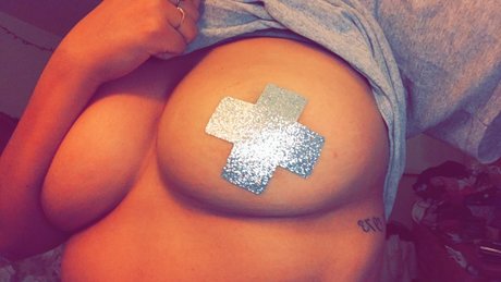 Nacktes geleaktes OnlyFans-Foto von Al
