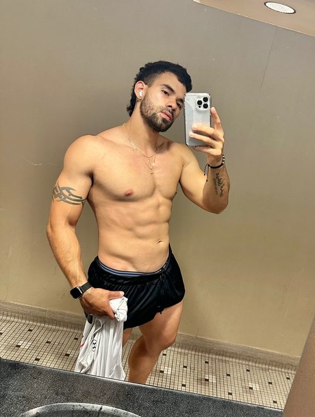 Nacktes geleaktes OnlyFans-Foto von Rvelasquez
