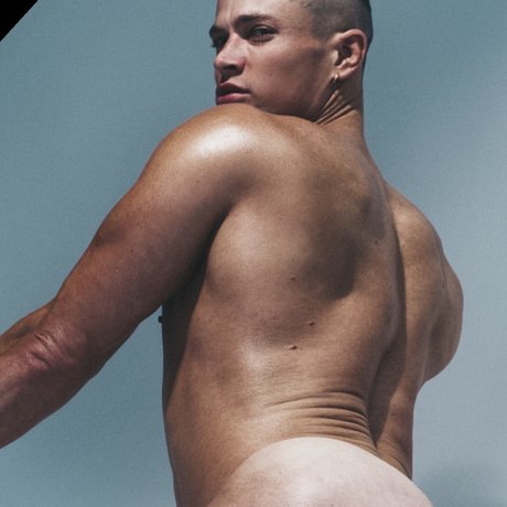 Nacktes geleaktes OnlyFans-Foto von Ruslan Angelo