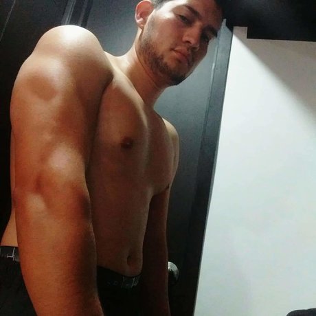 Nacktes geleaktes OnlyFans-Foto von Fabian Rubio