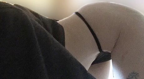 Nacktes geleaktes OnlyFans-Foto von Dirt Demon
