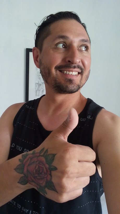 Nacktes geleaktes OnlyFans-Foto von Rodrigo Soman
