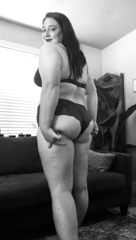 Nacktes geleaktes OnlyFans-Foto von Rosie 