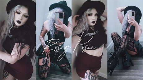 Nacktes geleaktes OnlyFans-Foto von Rosey Posie