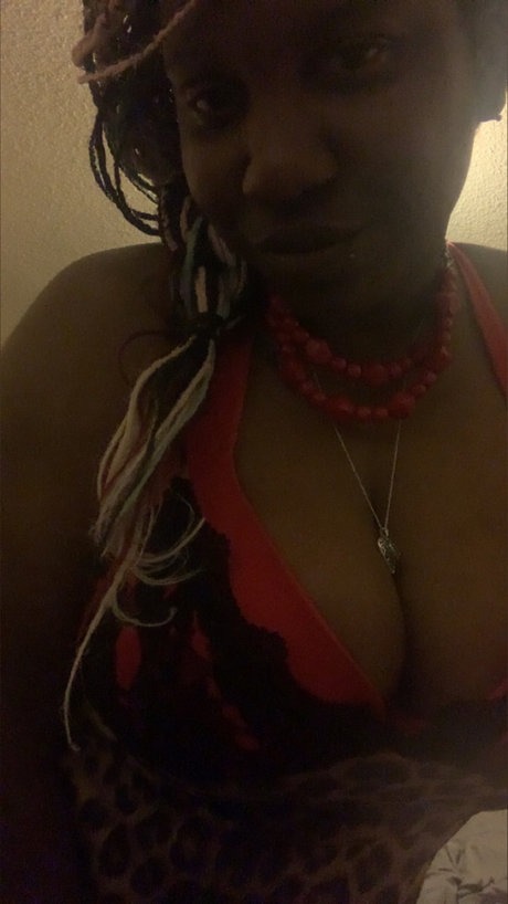 Roselle James