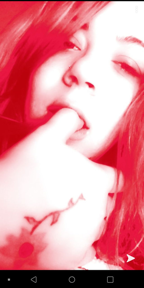 Nacktes geleaktes OnlyFans-Foto von Megan Lynn