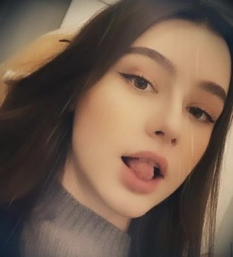 Nacktes geleaktes OnlyFans-Foto von Dailana Loma