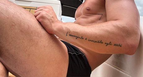 Nacktes geleaktes OnlyFans-Foto von S A L V A D O R