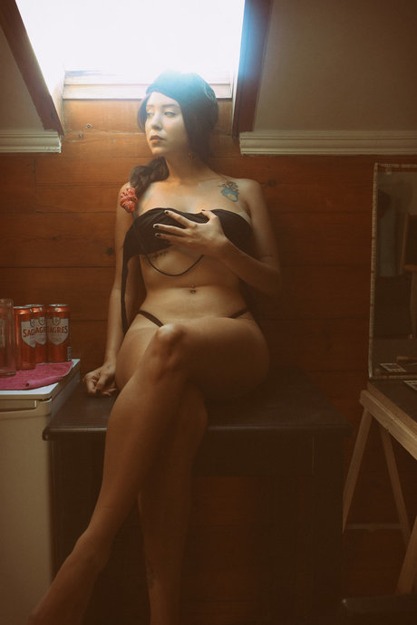 Nacktes geleaktes OnlyFans-Foto von Bibi Sal