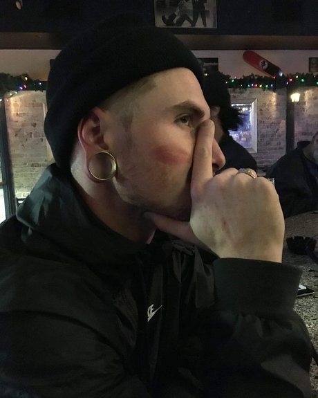 Nacktes geleaktes OnlyFans-Foto von Jacob Ryan