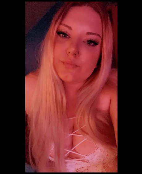 Nacktes geleaktes OnlyFans-Foto von Sailor Artemis 