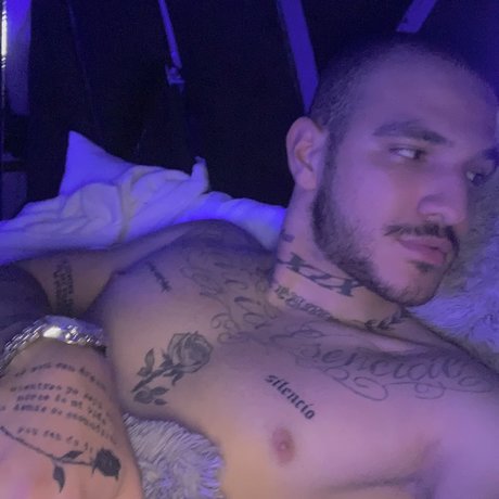Nacktes geleaktes OnlyFans-Foto von Sadosantos