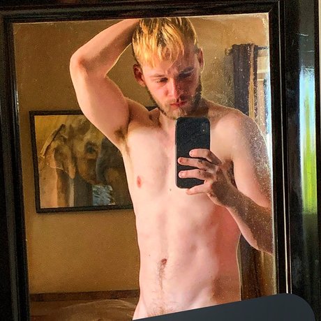 Nacktes geleaktes OnlyFans-Foto von 24  7 Sylvia Plath
