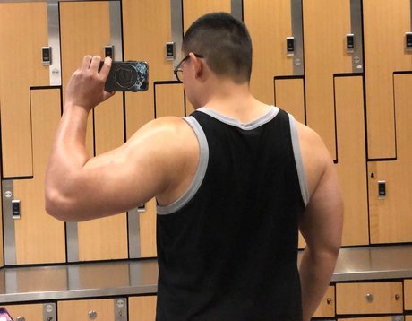 Nacktes geleaktes OnlyFans-Foto von Ryota Vincent