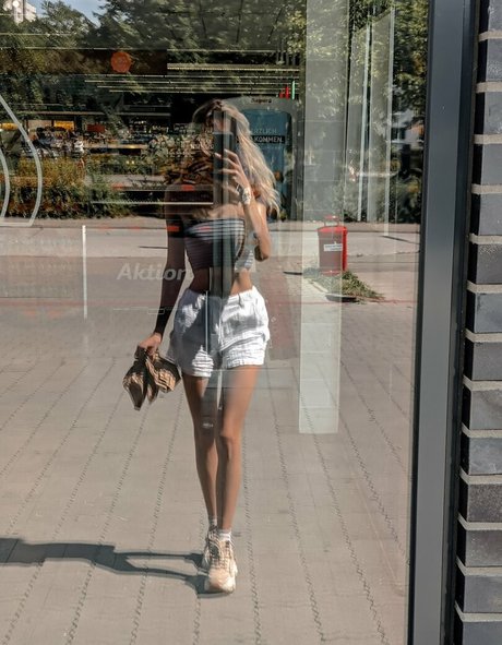 Nacktes geleaktes OnlyFans-Foto von Missessummoner