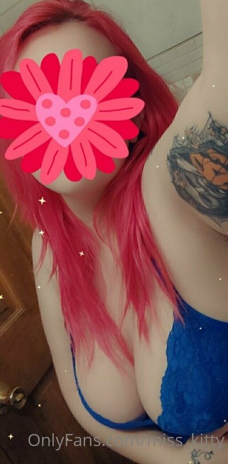 Nacktes geleaktes OnlyFans-Foto von Misskitty
