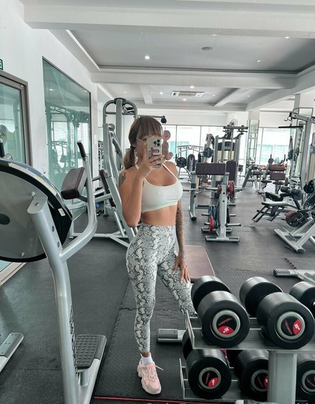 Nacktes geleaktes OnlyFans-Foto von Ploybkk