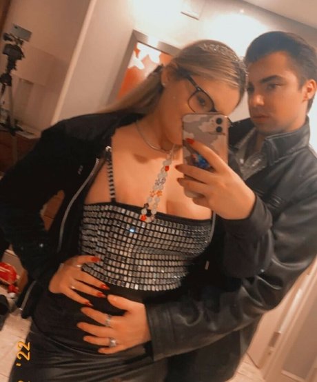 Nacktes geleaktes OnlyFans-Foto von Loowcutie