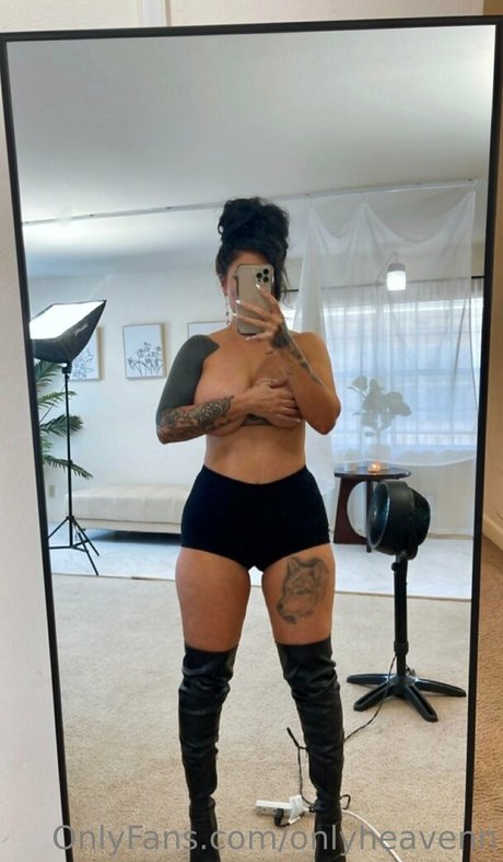 Nacktes geleaktes OnlyFans-Foto von Onlyheavenn