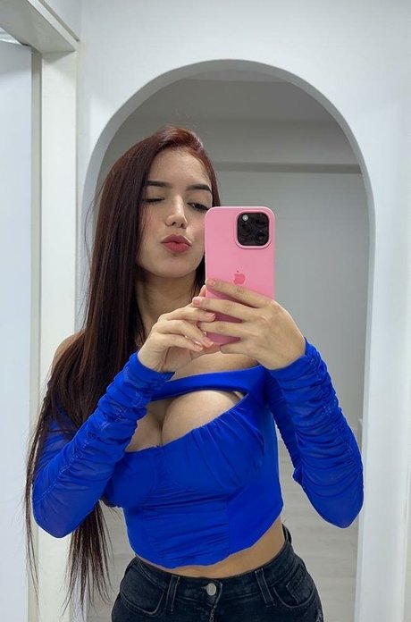 Nacktes geleaktes OnlyFans-Foto von Kathy101