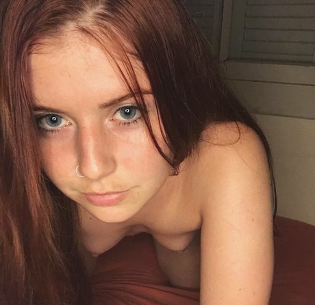 Nacktes geleaktes OnlyFans-Foto von Pietra Voigt