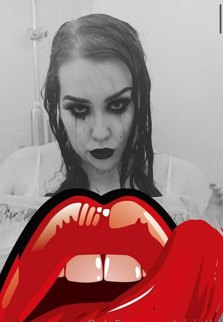 Nacktes geleaktes OnlyFans-Foto von Nixinthi