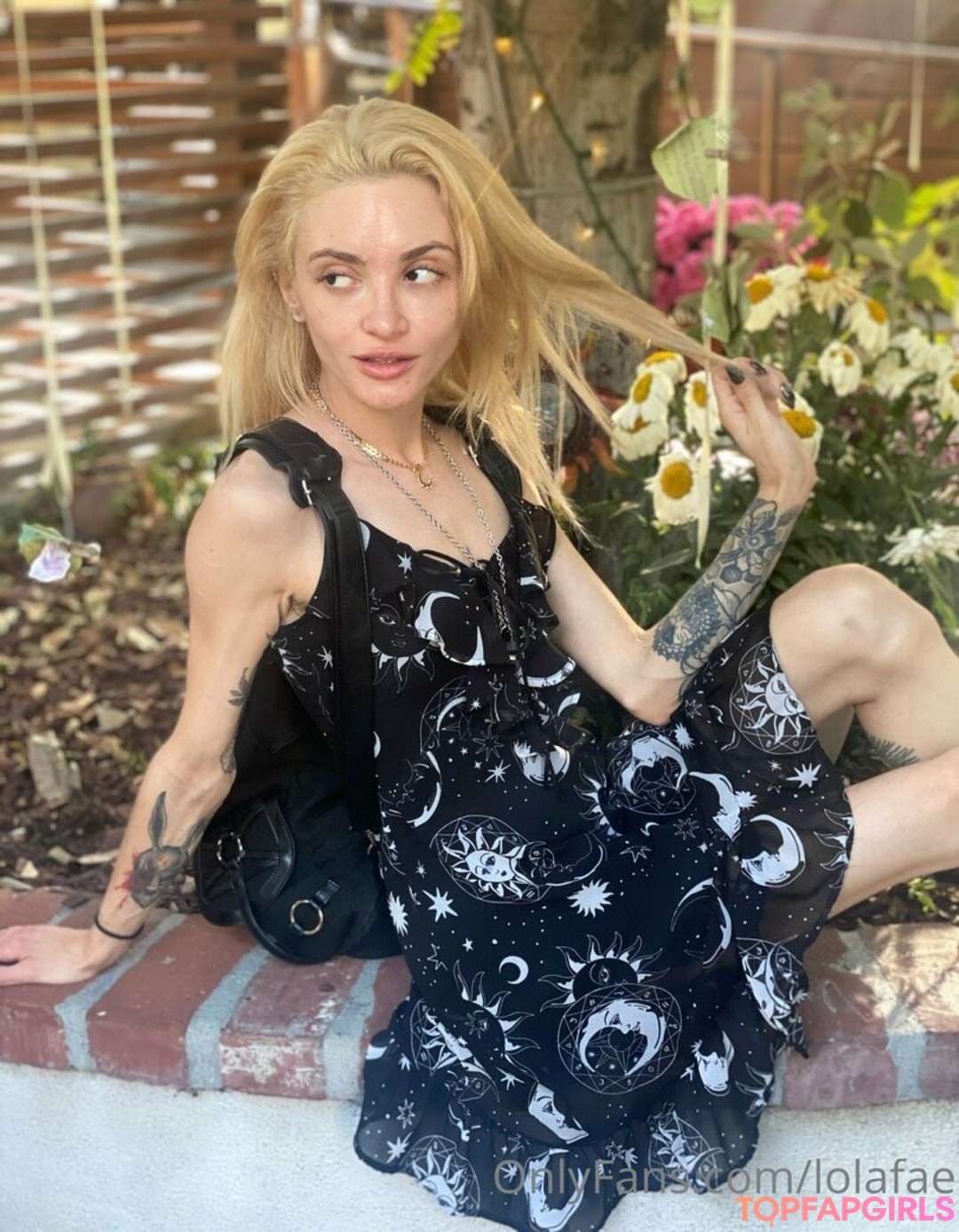 Nacktes geleaktes OnlyFans-Foto von Lola Fae #1168