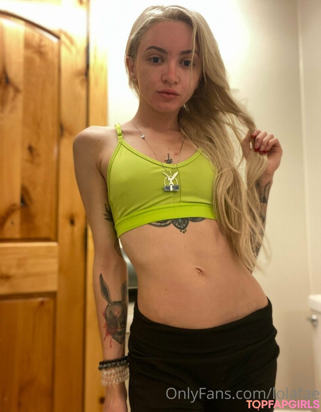 Nacktes geleaktes OnlyFans-Foto von Lola Fae #1214