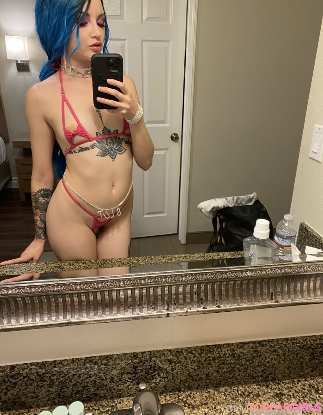Nacktes geleaktes OnlyFans-Foto von Lola Fae #1320