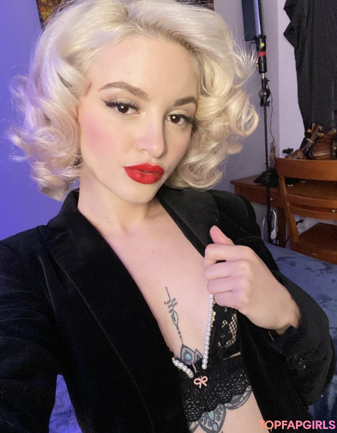 Nacktes geleaktes OnlyFans-Foto von Lola Fae #1581