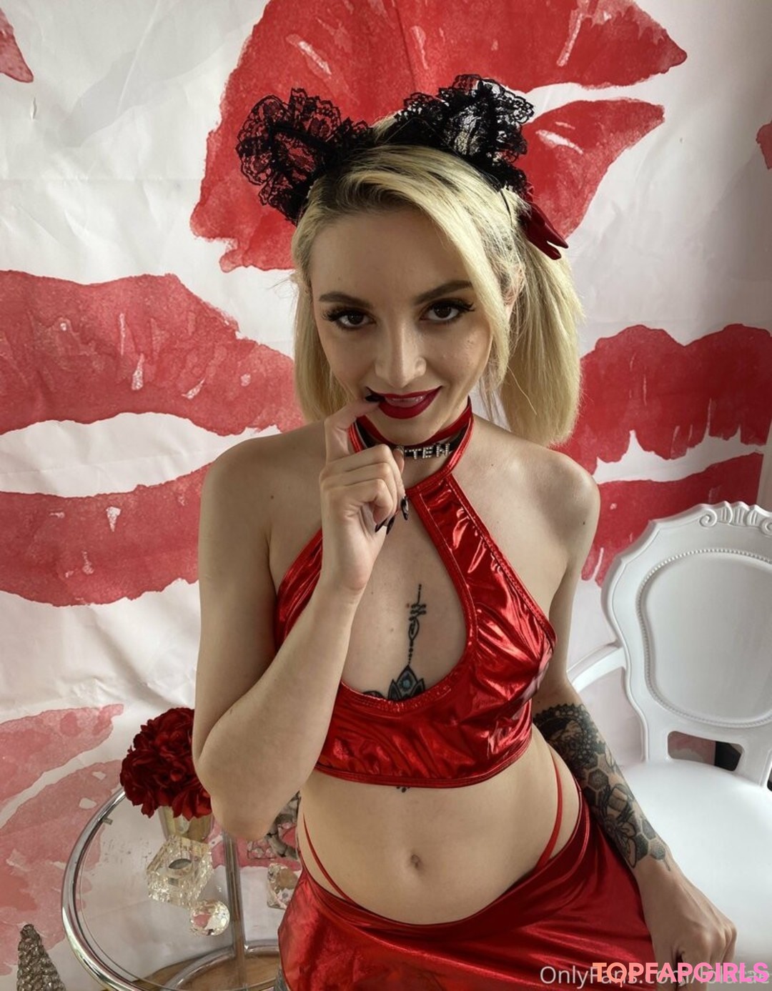 Nacktes geleaktes OnlyFans-Foto von Lola Fae #1591