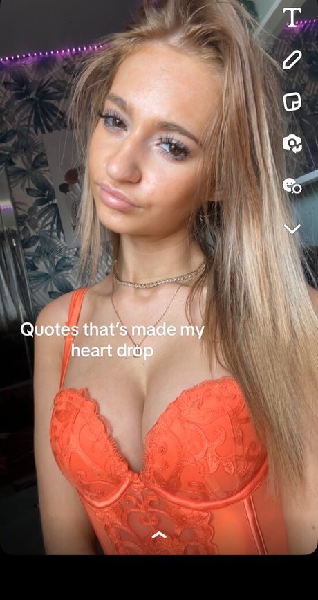 Nacktes geleaktes OnlyFans-Foto von Samanatha X