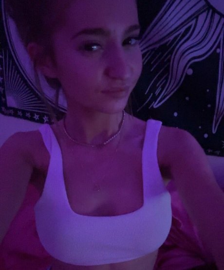 Nacktes geleaktes OnlyFans-Foto von Samanatha X