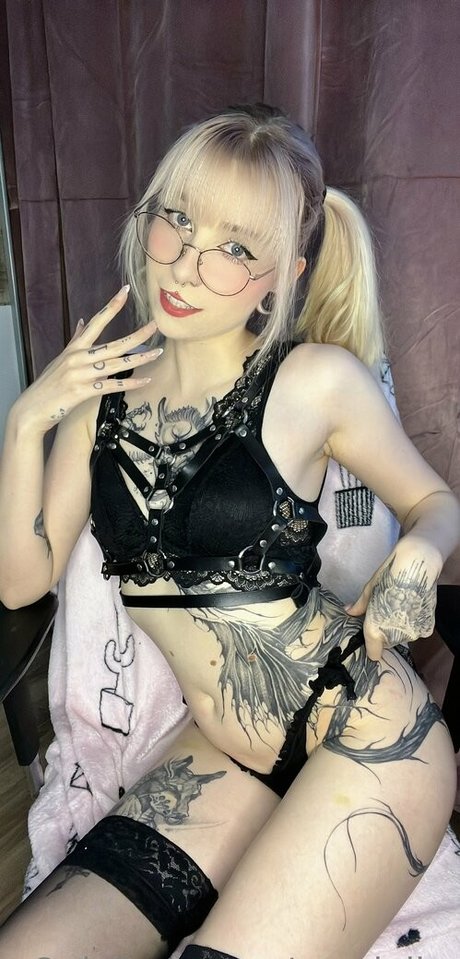 Nacktes geleaktes OnlyFans-Foto von Yumiaiko