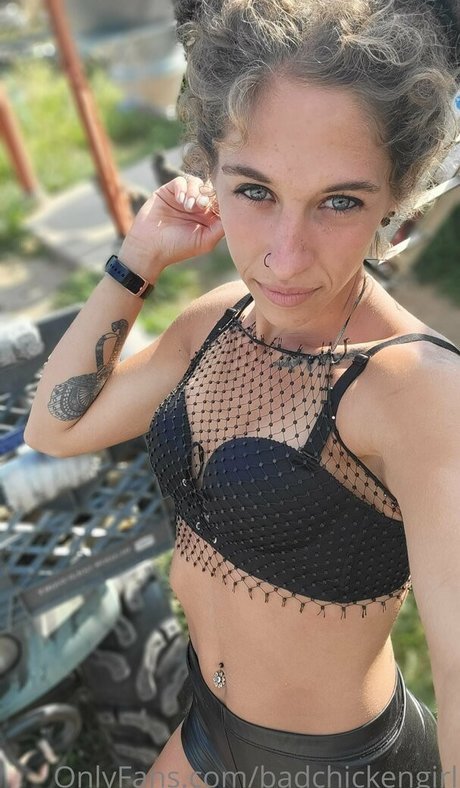 BadChickenGirl