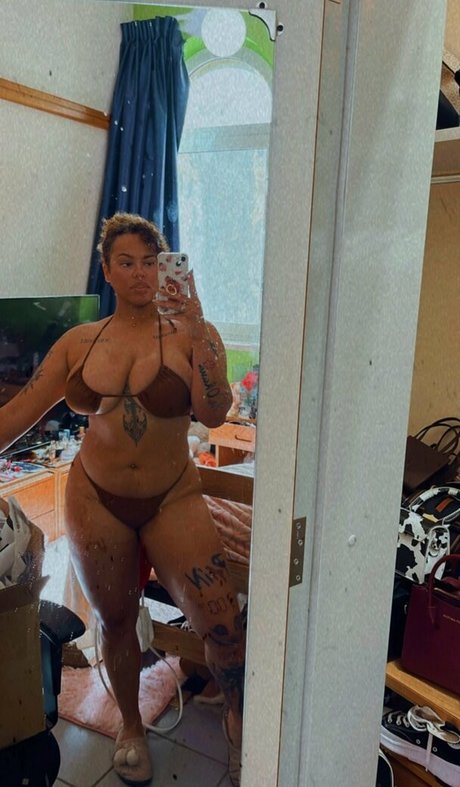 Nacktes geleaktes OnlyFans-Foto von Cutthroatm