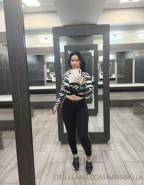 Nacktes geleaktes OnlyFans-Foto von Missbella