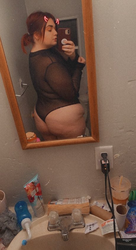 Nacktes geleaktes OnlyFans-Foto von Sar