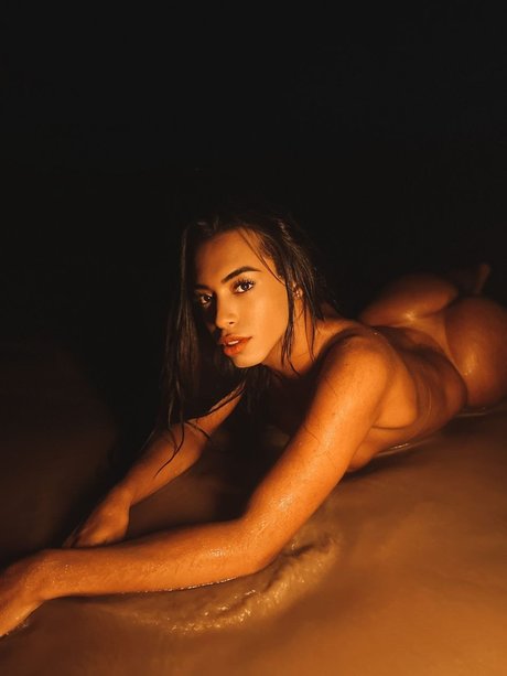 Nacktes geleaktes OnlyFans-Foto von Sarah Liins