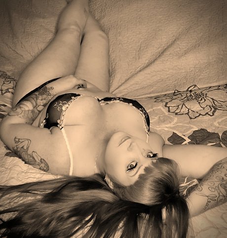 Nacktes geleaktes OnlyFans-Foto von Sapphire Star 