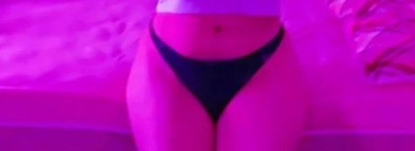 Nacktes geleaktes OnlyFans-Foto von Saoriih San