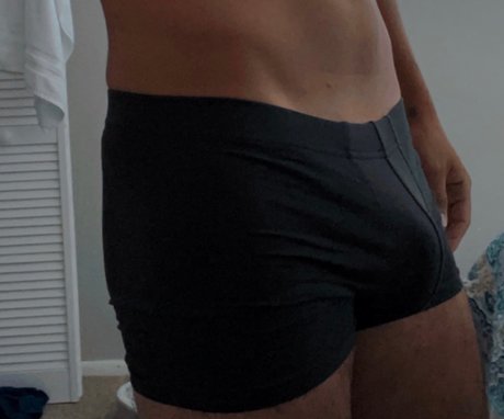 Nacktes geleaktes OnlyFans-Foto von Santi
