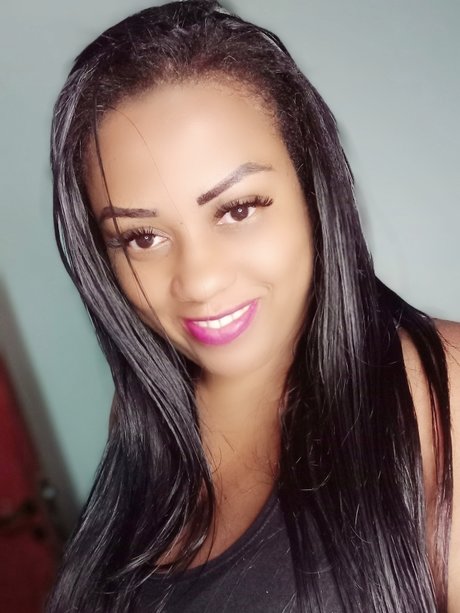Nacktes geleaktes OnlyFans-Foto von Samyra2010