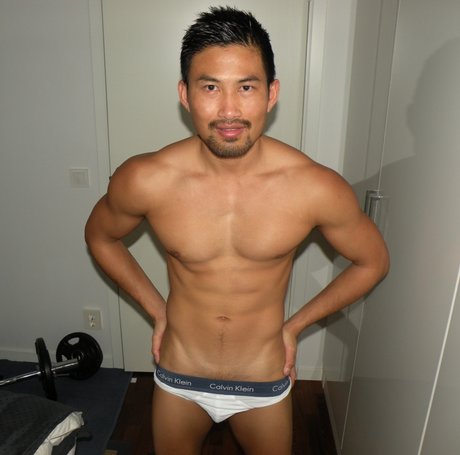 Nacktes geleaktes OnlyFans-Foto von Samthaigbg
