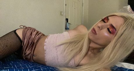 Nacktes geleaktes OnlyFans-Foto von Ts Val