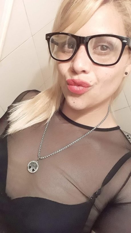 Nacktes geleaktes OnlyFans-Foto von Luna