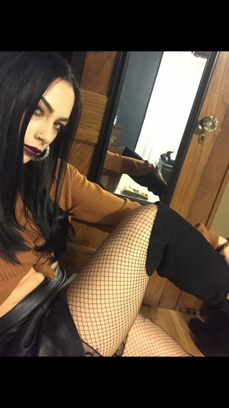 Nacktes geleaktes OnlyFans-Foto von Sienna