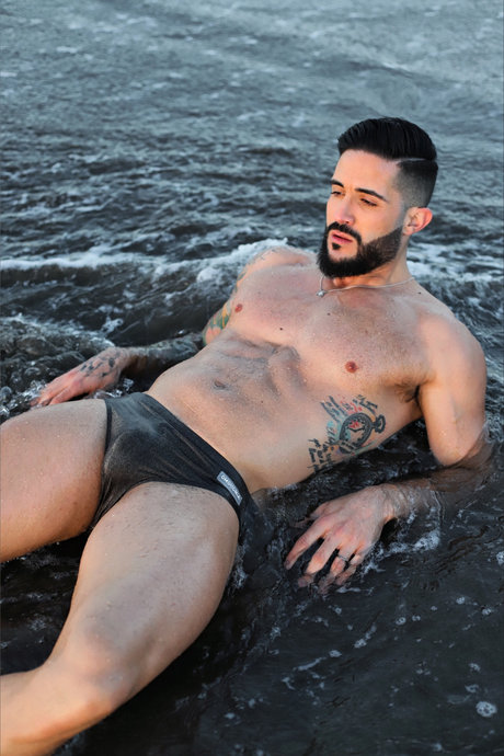 Nacktes geleaktes OnlyFans-Foto von Saul Model