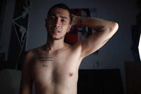 Nacktes geleaktes OnlyFans-Foto von Santiago Barrientos Zapata