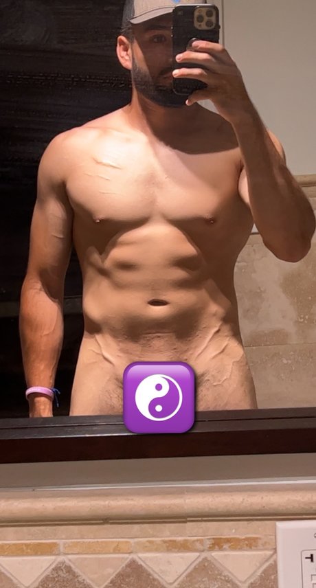 Nacktes geleaktes OnlyFans-Foto von Valen
